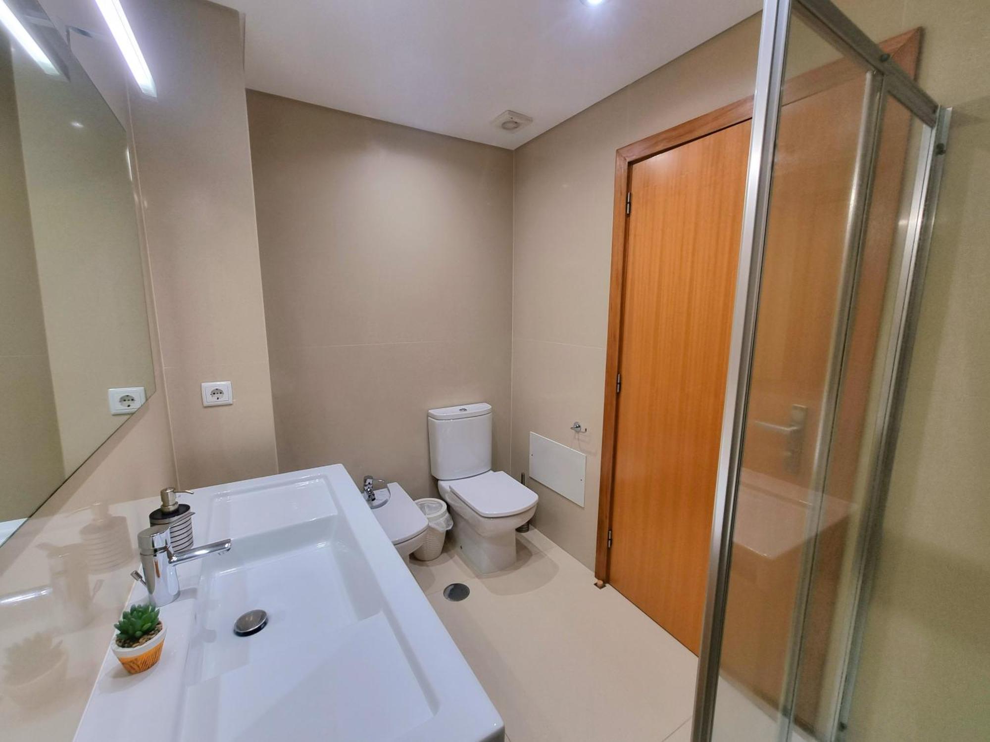 Big Apartment With Ocean Views, Ideal For Groups Фуншал Екстериор снимка